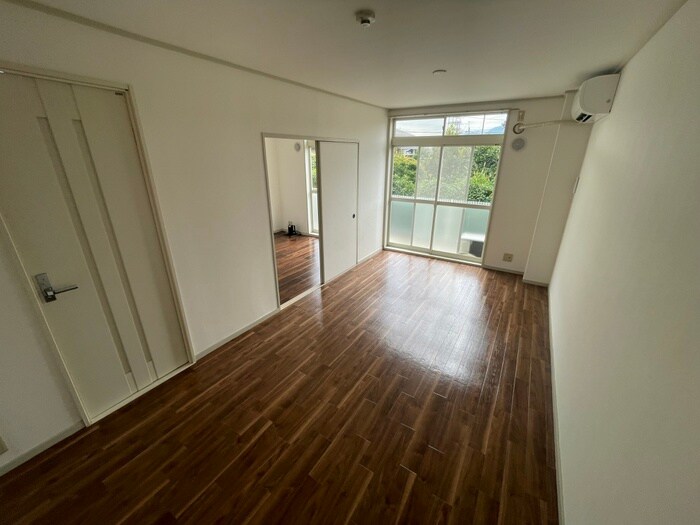 シャンテ中山の物件内観写真