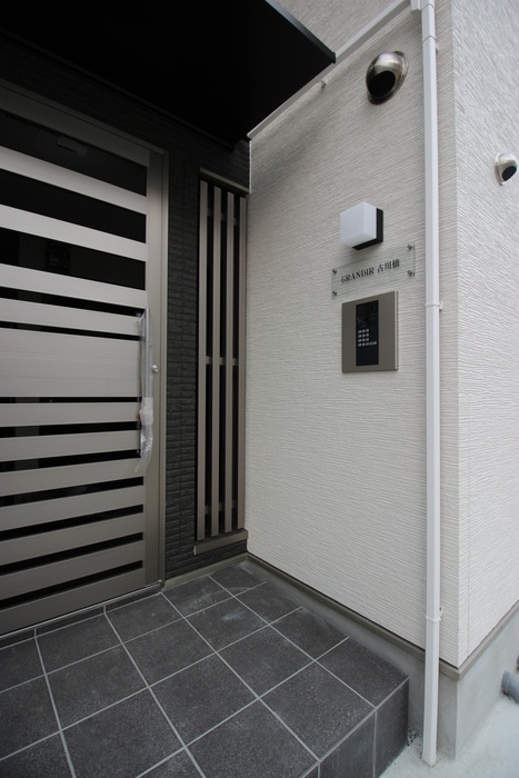 GRANDIR古川橋の物件外観写真