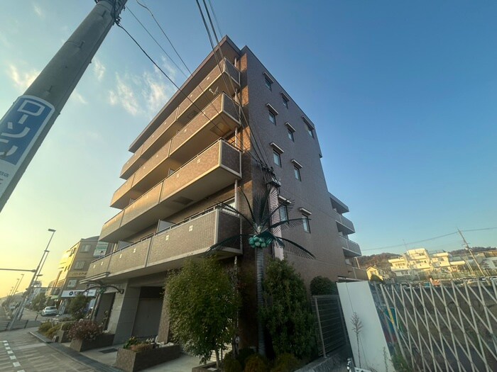 えぴなあるふぉれすとⅢの物件外観写真