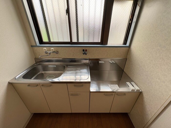 西村ハイツの物件内観写真