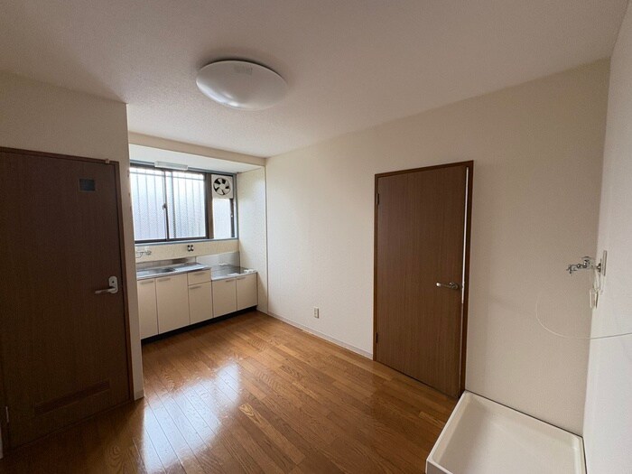 西村ハイツの物件内観写真