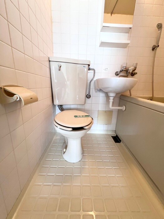 ＡＩＲＯＳＥ立花の物件内観写真