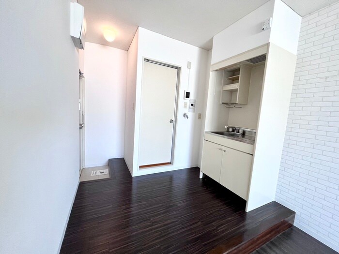 ＡＩＲＯＳＥ立花の物件内観写真