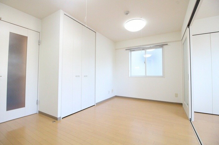 アネシスコ－ト門口の物件内観写真