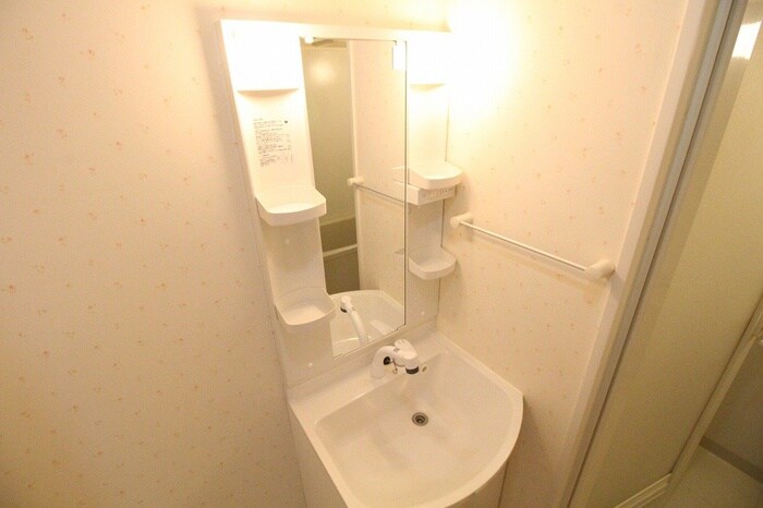 アネシスコ－ト門口の物件内観写真