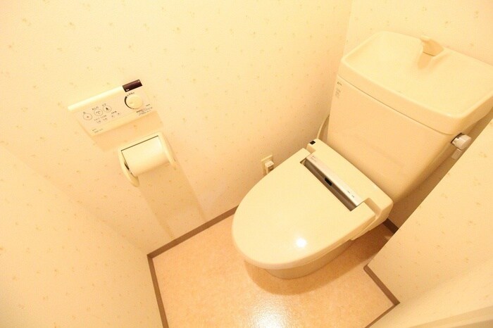 アネシスコ－ト門口の物件内観写真