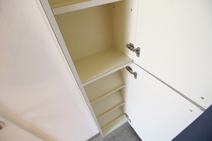 アネシスコ－ト門口の物件内観写真