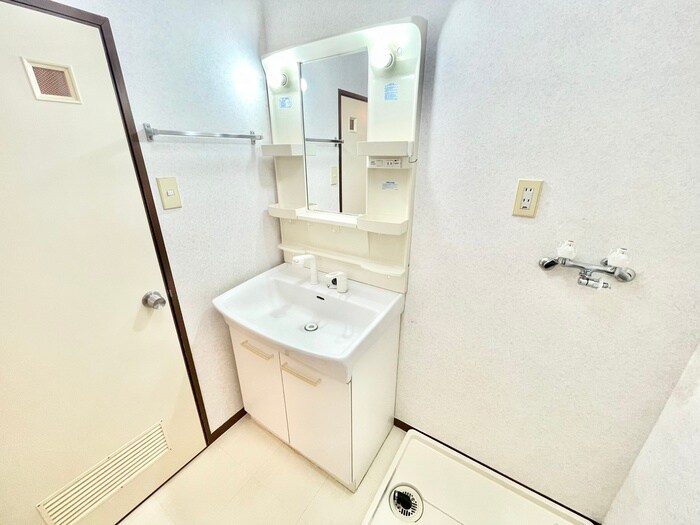 ハイネス幸Ｂ棟の物件内観写真