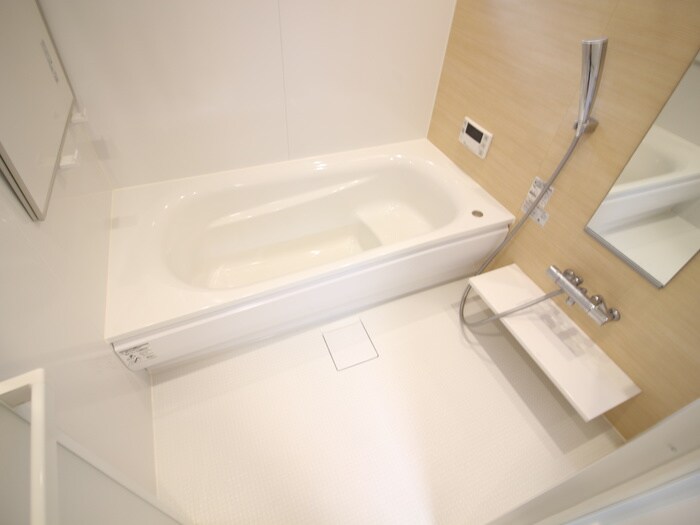 ミストラルコートの物件内観写真