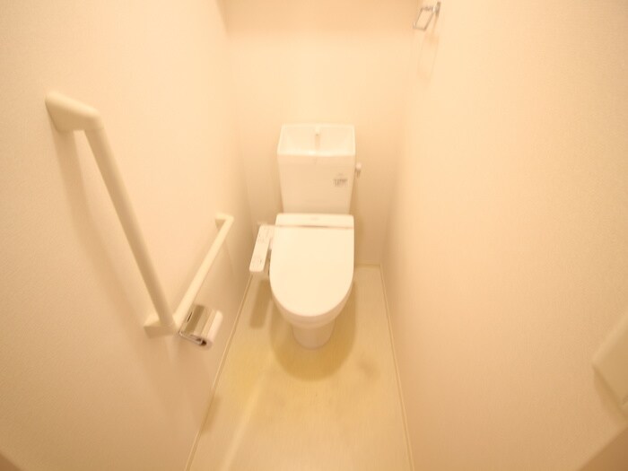 ミストラルコートの物件内観写真