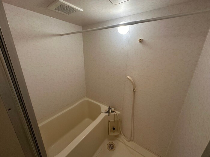 サンハイツ沢良宜西の物件内観写真