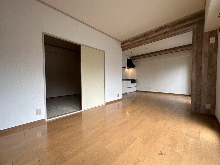 サンハイツ沢良宜西の物件内観写真