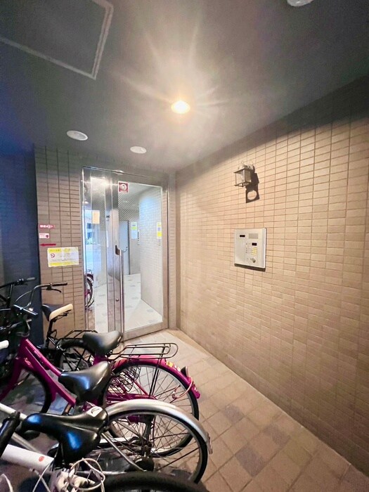 ハウゼ七松の物件外観写真