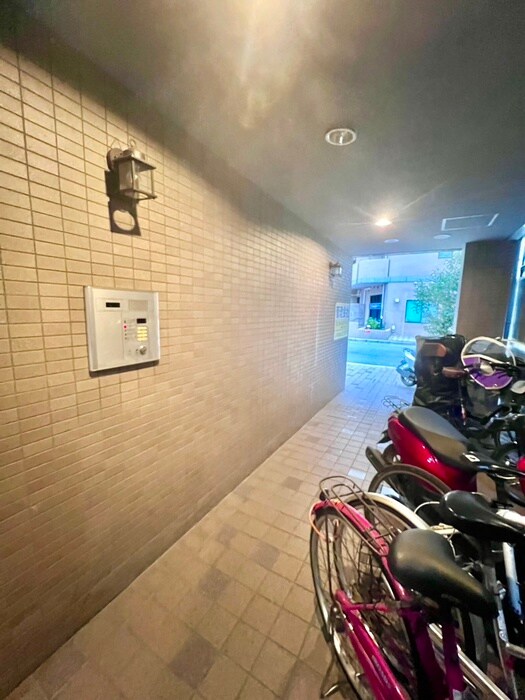 ハウゼ七松の物件外観写真