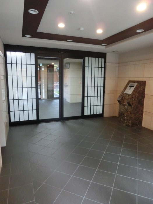 ﾌﾟﾚｻﾝｽ京都五条天使突抜(103)の物件外観写真