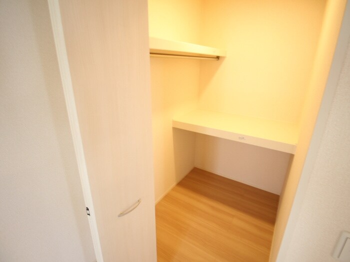 アラモード寺田の物件内観写真