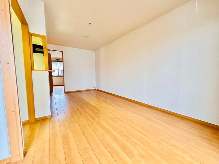 フラッツァ・カルムの物件内観写真