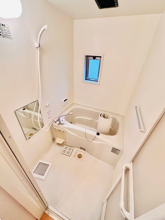 フラッツァ・カルムの物件内観写真