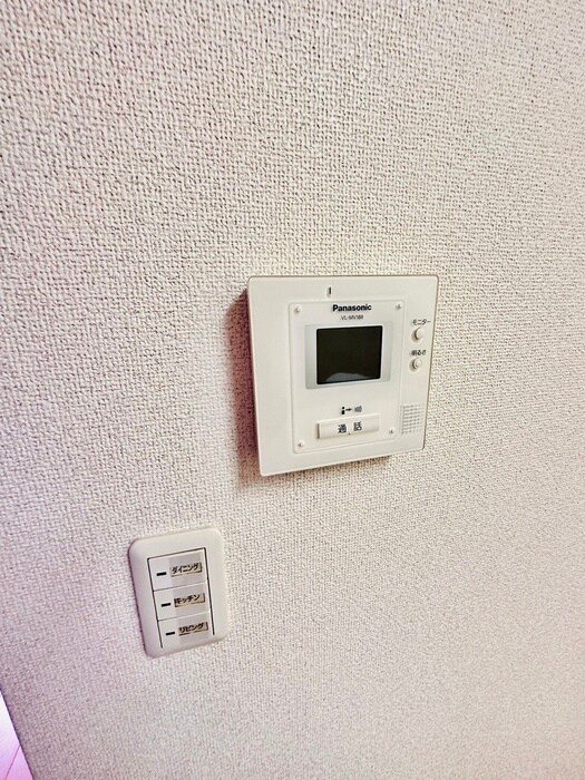 フラッツァ・カルムの物件内観写真