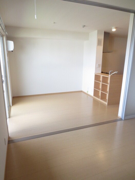 ﾌﾟﾗｰｼﾞｭsakigakeの物件内観写真