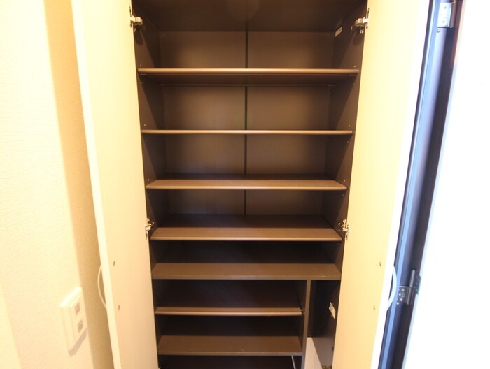 ﾌﾟﾗｰｼﾞｭsakigakeの物件内観写真