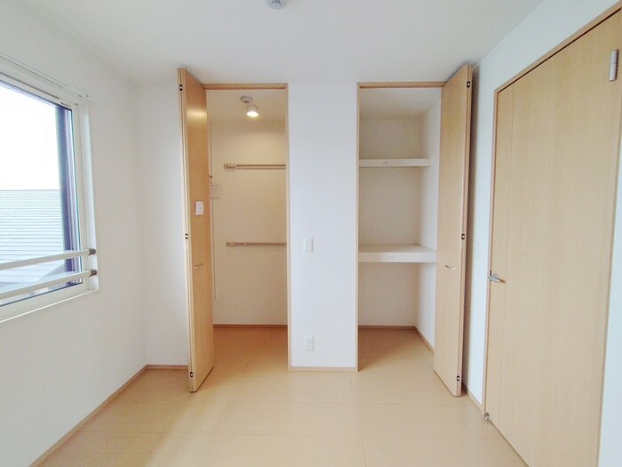 ﾌﾟﾗｰｼﾞｭsakigakeの物件内観写真