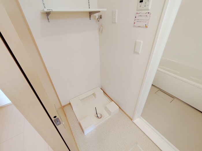 ﾌﾟﾗｰｼﾞｭsakigakeの物件内観写真