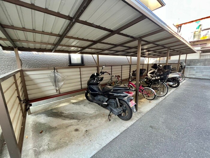 ハイカム－ル上桂の物件外観写真