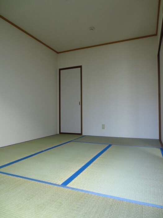 ハイカム－ル上桂の物件内観写真