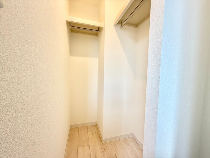 ジーメゾン枚方南中振の物件内観写真