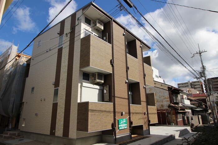 シャイニーサイドの物件外観写真