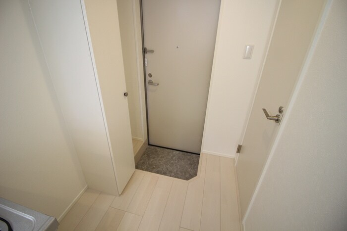 シャイニーサイドの物件内観写真