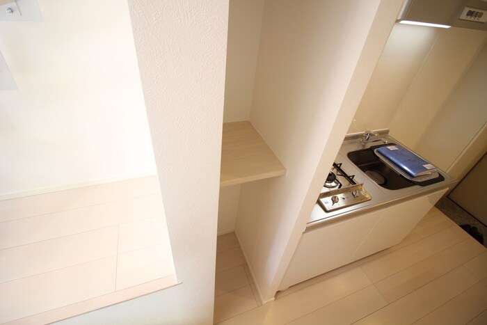 シャイニーサイドの物件内観写真