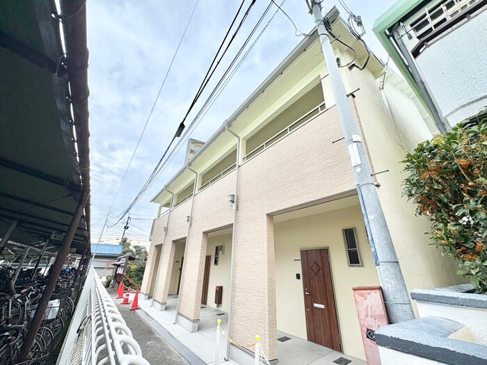 サンハイム八坂の物件外観写真