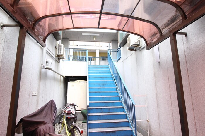 Parfait俊徳道の物件外観写真