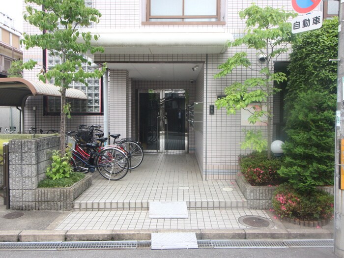 プリミエ－ル高槻の物件外観写真