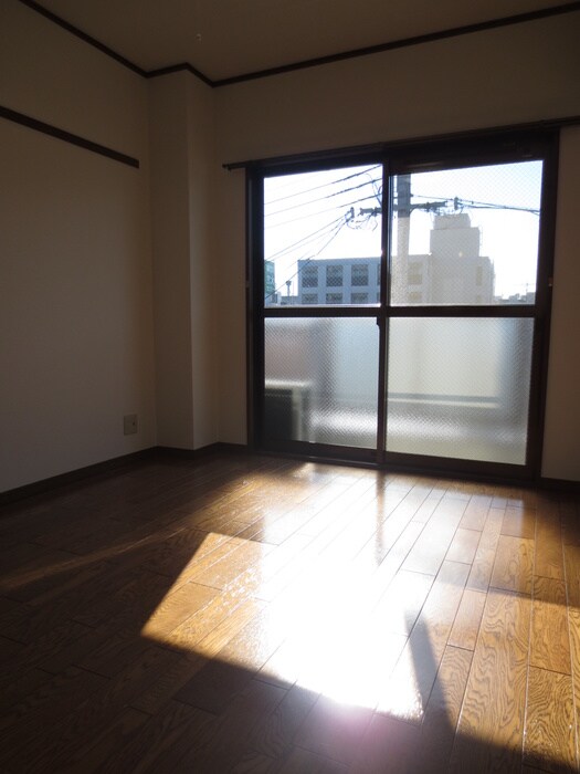 プリミエ－ル高槻の物件内観写真