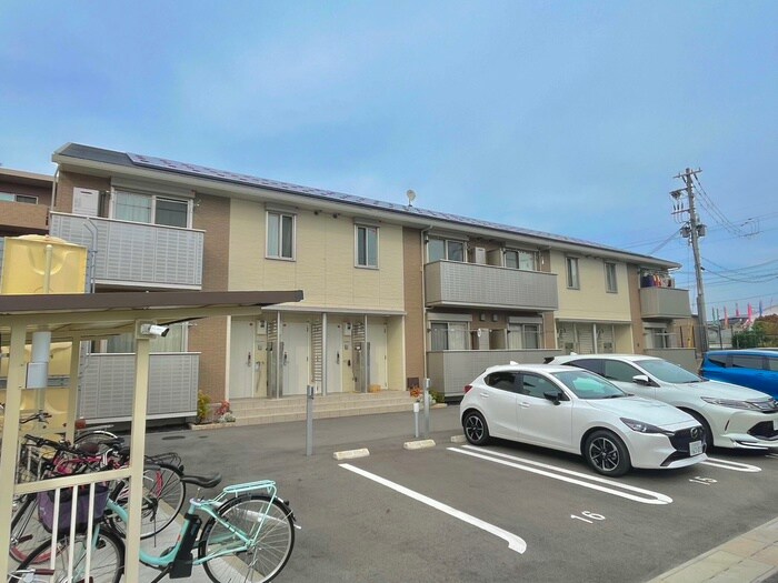 ノーブル萩の物件外観写真