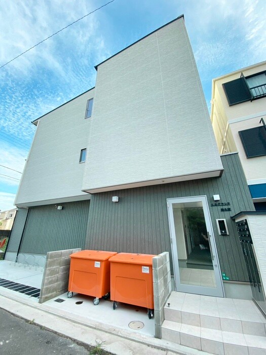 エルグランド津久野の物件外観写真