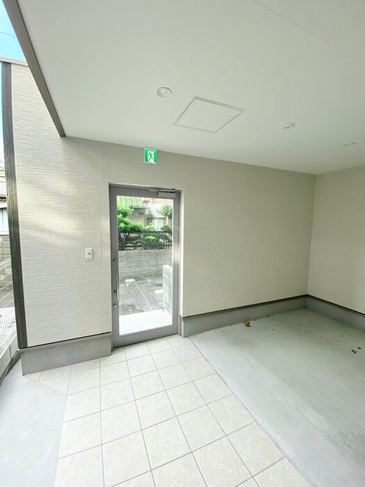 エルグランド津久野の物件外観写真