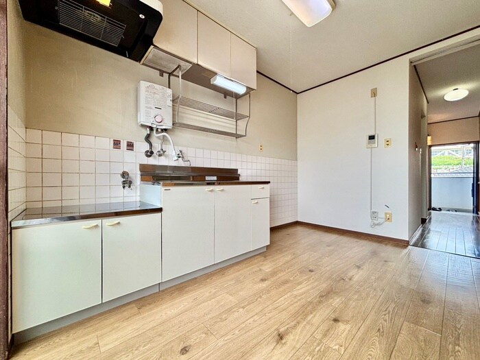 日新ハウスの物件内観写真