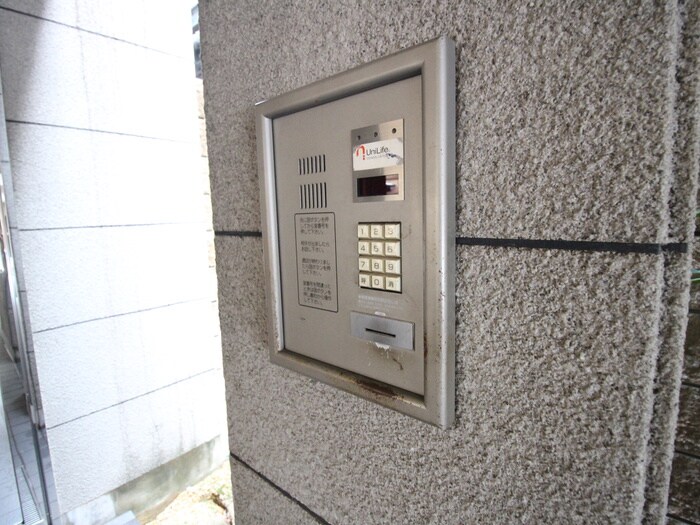 Raffine御所西の物件外観写真