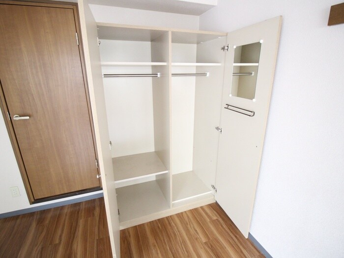 Raffine御所西の物件内観写真