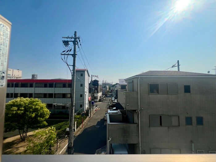 シャリエ摂津三島（301）の物件内観写真