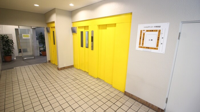 シャルマンコーポ摂津富田(524)の物件外観写真