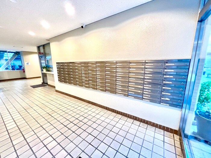 シャルマンコーポ摂津富田(524)の物件外観写真