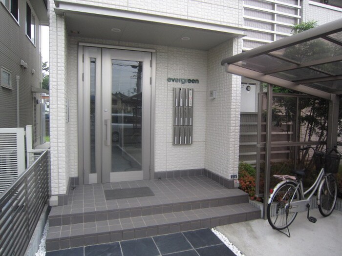 エバ－グリ－ンの物件外観写真