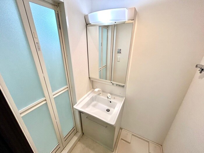 ﾚｼﾞｭｰﾙｱｯｼｭPUREMIUMTWIN-1(1403)の物件内観写真