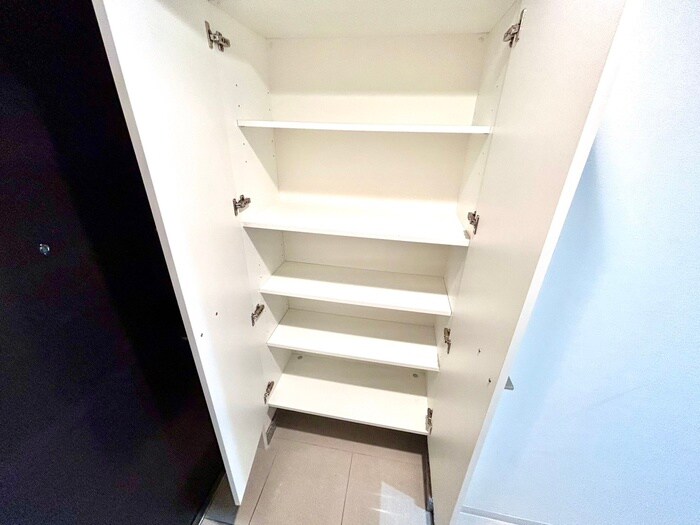 ﾚｼﾞｭｰﾙｱｯｼｭPUREMIUMTWIN-1(1403)の物件内観写真