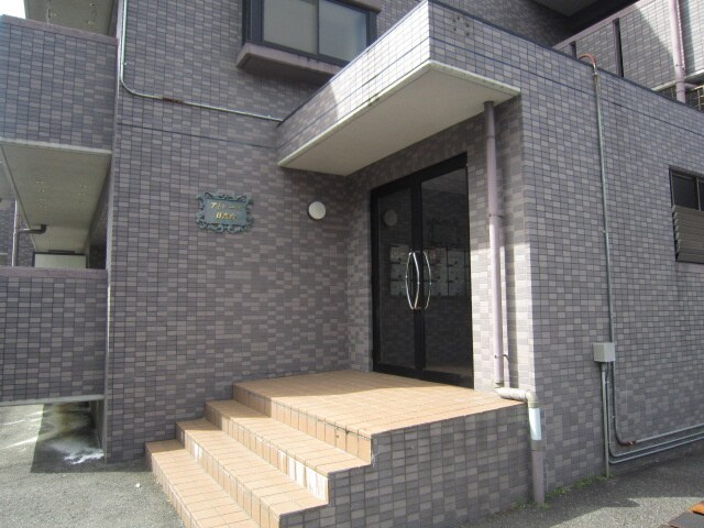 アトレ－ユ日吉台の物件外観写真